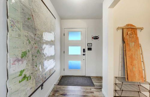 A-Frame Wonders Hot Tub w Mountain Views - Foto 7