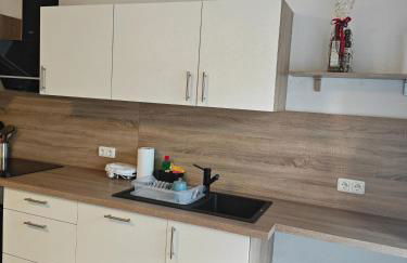 Haus 2 Etagen Garten 1 Badezimmer,1 Gäste Wc 200 Qm 5 Betten Gehoben mit Garten - Foto 57