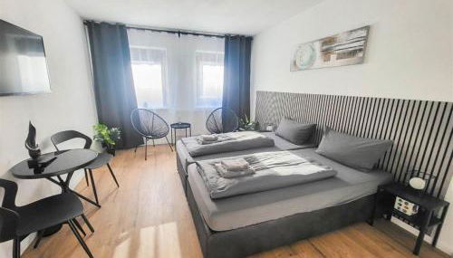 ALFA Stuttgart City 4ZW Beste City Lage Berliner Platz max 8 Personen Netflix Küche WM l 4BR 7 Beds 8 people l Fully equipped Kitchen & Bathroom - Foto 5, towels