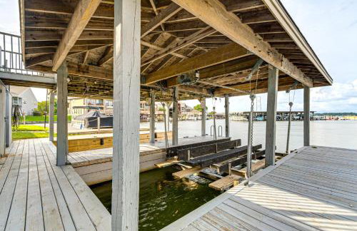 Private Boat Dock and Slip Luxe Lake Conroe Gem! - Foto 32