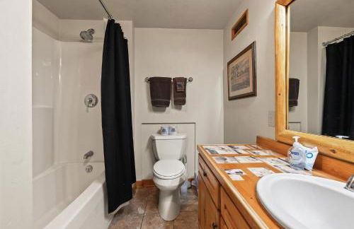 Log Retreat at Fish Creek by Simple Life Rentals - Foto 74