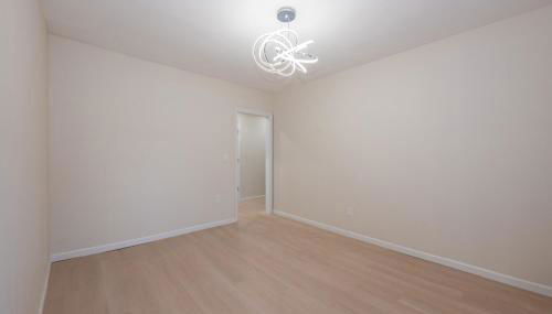 Modern 3BR - Train Station & Downtown 2 mins walk - Foto 4