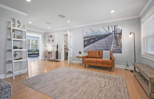 Onyx House King Size Beds Bikes Games Wine - Foto 6