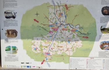 PETIT MAS COSY DU BORD DE LOIRE a 15 MM DU PARC LE PAL - Foto 29