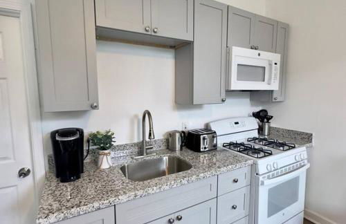 Walk to Superdome - 5 min to Canal St - 8min to French Quarter - Foto 4