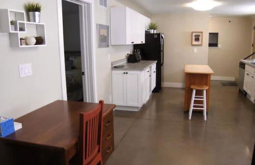 Modern & Open 2BR in Rockridge, Highly Walkable on Oakland Berkeley Border - Foto 8