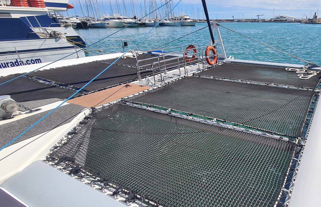 Paseo en catamarán de día completo - Foto 3