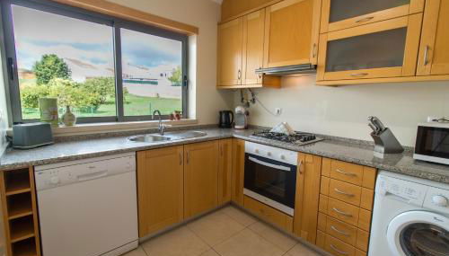 Albufeira Stylish Townhouse - Foto 2, stove, dishwasher, pet friendly, toaster, minibar