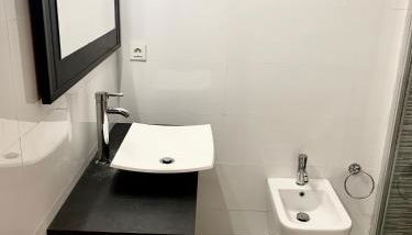 Apto Alma Parking y Piscina GRATIS - Foto 4