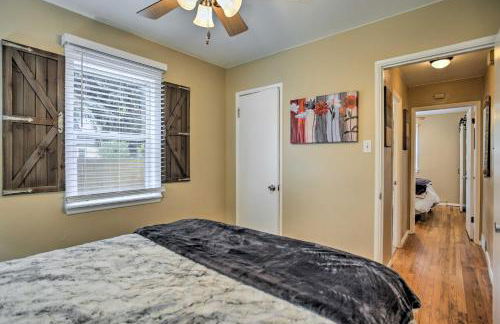 Walk to Dtwn Littleton Updated Pet-Friendly Home - Foto 12