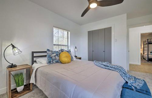 3 Mi to Dtwn! Riverfront Seguin Home w/ Sunroom - Foto 19