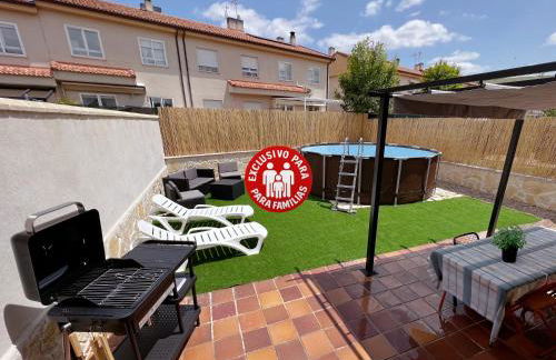 Chalet a 15 min de Segovia con barbacoa y piscina - Foto 1