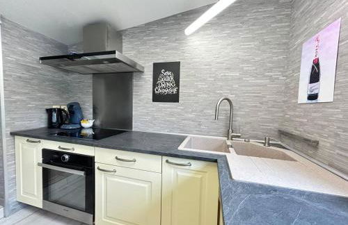 Cottage Le Rosie au bord du lac avec jacuzzi - Foto 69