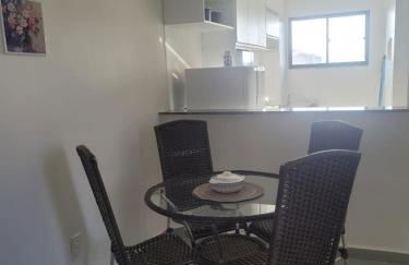 Ap em Juazeiro do Norte com dois quartos com cama de casal e ar condicionado - Foto 4