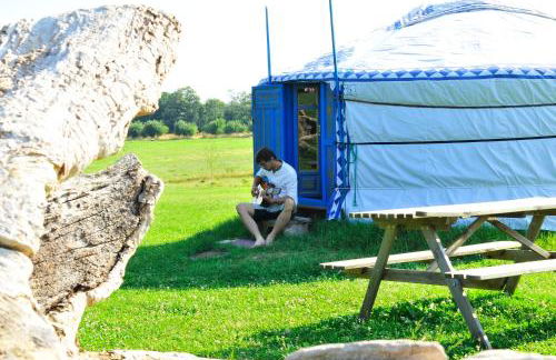 Yourte Roulotte et Gite de la Laïta - Foto 64