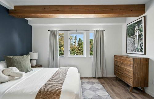 Kerns 6BR Gem - New Build Spanish Flair - Photo 4