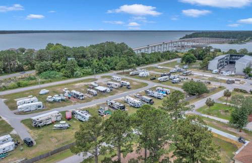 Waterfront Vacation Home near Camp Lejeune - Foto 55