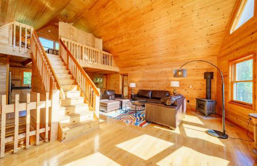 Adirondack Alpine Cabin with Hot Tub, Near Whiteface, Lake Placid, Game Rm, Fenced Yard, Views - Foto 18