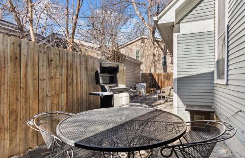 City Park Charm - Vintage Home with Modern Comforts - Foto 63