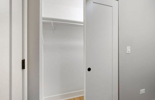 Steps from the Lake Edgewater Modern 2BD 2BA - Photo 28