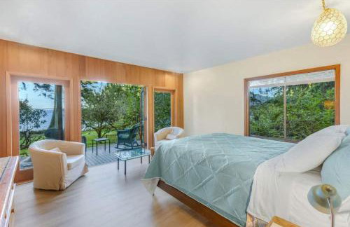 Poulsbo Waterfront Lodge with Game Room Library - Foto 5