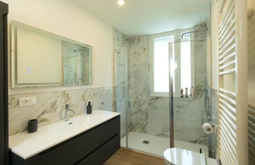 Iridea Holiday Home - Stunning Sea View Terraces in Sanremo - Foto 12