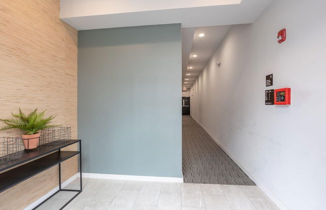 Sosuite Corner 2BR Loft w W D Shared Roofdeck - Foto 13