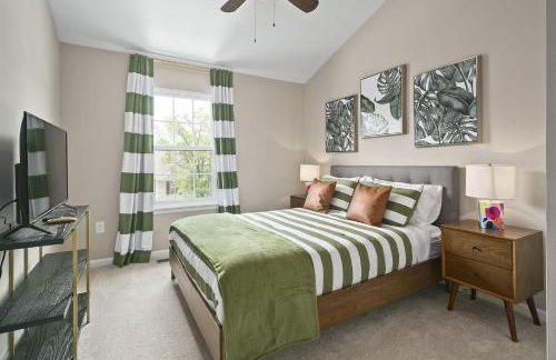 Sleeps 6, Nature trails, 40 Mins to DC, 2 cars MAX - Foto 16