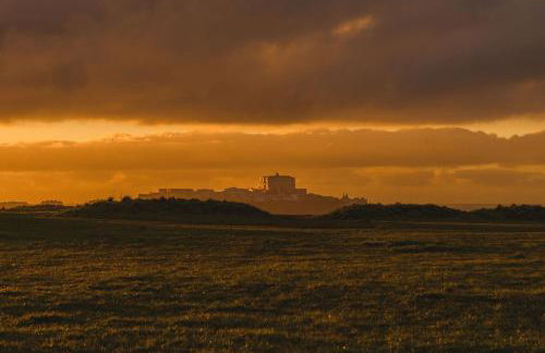 Panoramic Sea-View Family Appartment , Free Parking, Sleeps 6 , Walk to Beach, Station, & Town - Foto 12