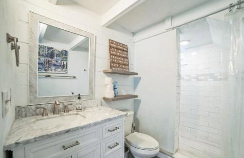 Beautiful Lake View Retreat Drivable To Theme Parks 3 Bedroom Home - Foto 34