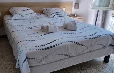 A 5 Minutes des Ocres Gïte La Charite Gordes Roussillon - Foto 10