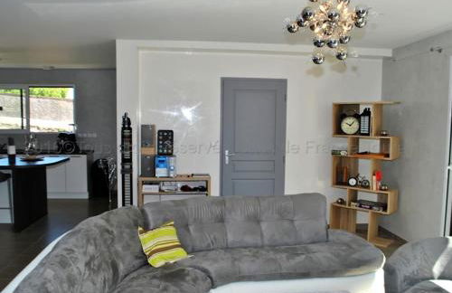 Grande maison moderne avec piscine à Tours, proche du centre-ville et de la Loire à Vélo - FR-1-381-231 - Photo 18