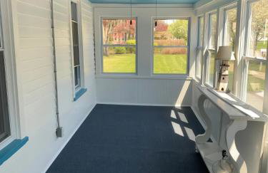 Cozy Coastal Retreat N Lake Ontario Sleeps 8 - Foto 28