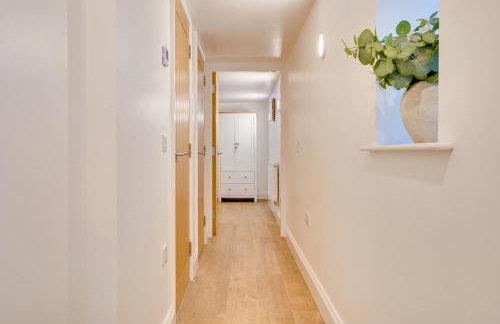 NEW Apt 1 Armatage Flats - Foto 6