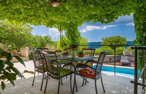 Luxury villa with a swimming pool Trget, Rasa - 7247 - Foto 14