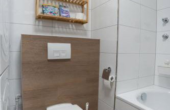 High-quality renovated apt (TLA/Tlf/TDY-RAB) - Foto 35