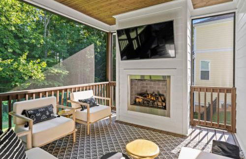 Cottage with 3 King Beds, 3 min to Marina, Fire Pit - Foto 2