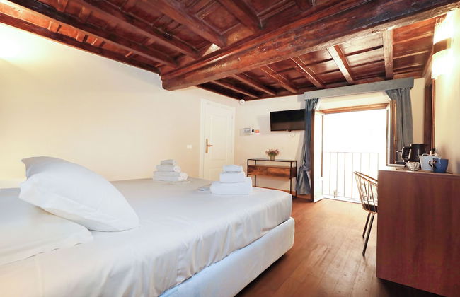 Golden Pantheon Rooms - Foto 16