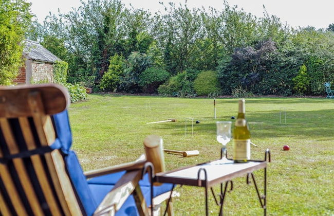 Luxury Home With Large Garden - The School House - Foto 46