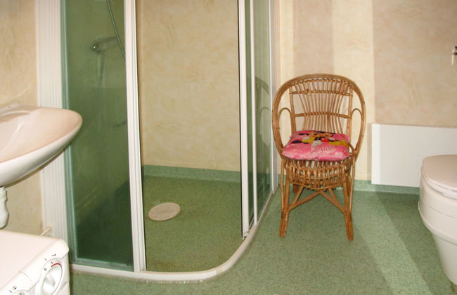 3 bedroom House in Asarum with garden and terrace - Photo 13