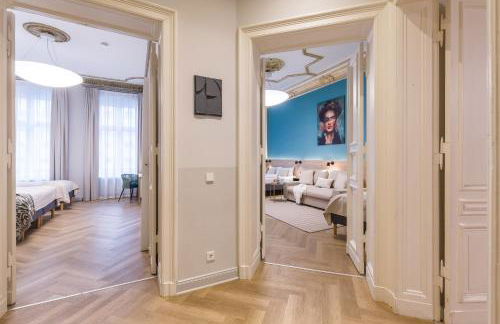 Dilo Apartments Berlin 160 sqm Modern Historic Apartments for 12 Guests - Foto 67