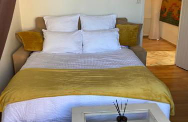 Appart Aux deux Colombes avec Balcon et Garage - Foto 6