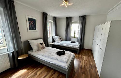 OhPardon! GAILDORF - Monteurwohnung im EG, Einzelbetten, Loggia & Garten - Foto 1