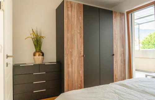 Ferienwohnung mit Garage, Fahrradraum und sehr großer sonnenverwöhnten Terrasse - Foto 12