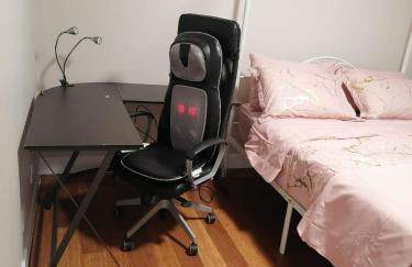 Beautiful home with your own entrance in Sandy - Foto 19