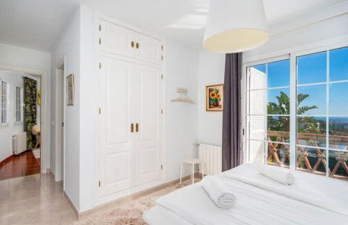 Urb Villa with pool by Costarentals- Ref 139 - Photo 23