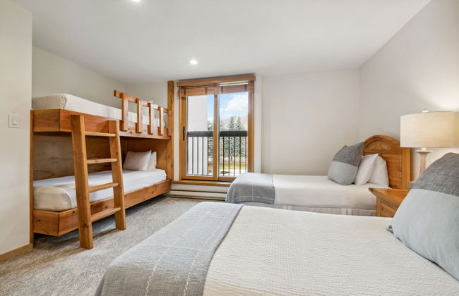 The Vail Spa Condominiums - Photo 36