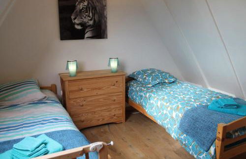 Les Combes avec piscine chauffée au nord Sarlat - Foto 10