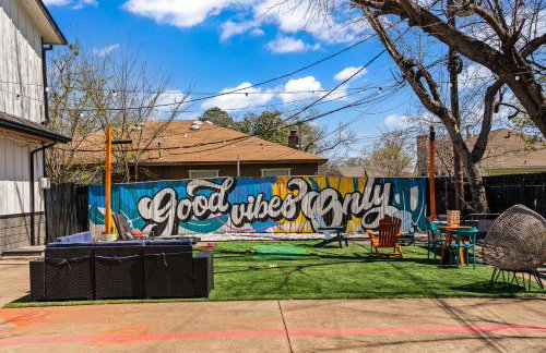 Stylish & Comfy Downtown Gem Irving Parking - Foto 33