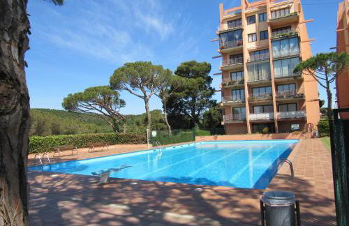 Los Pinos Apartament per 4 persones amb piscina comunitària a l'urbanització Los Pinos - Foto 2